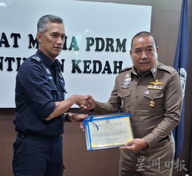 3华男涉跨国偷车，追捕中被警方剿灭