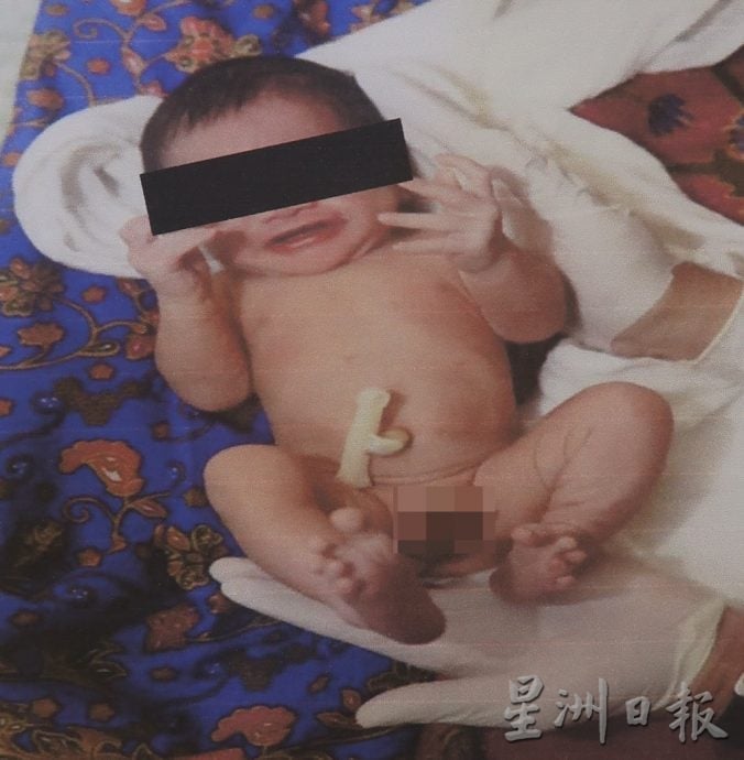 已签发 柔︰巫男出门准备祈祷,听闻哭声开门见弃婴