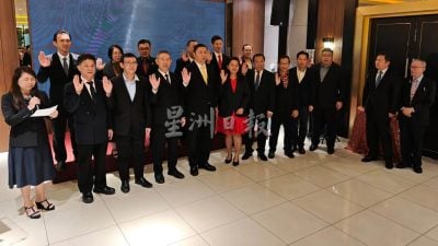 孙涌祳：因病致贫屡有所闻 慈善单位让患者重生