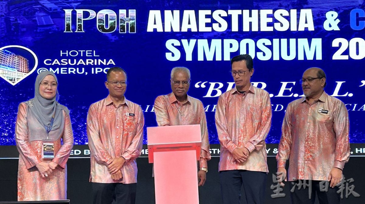 大臣：应对医疗挑战　长远投资尤为关键
