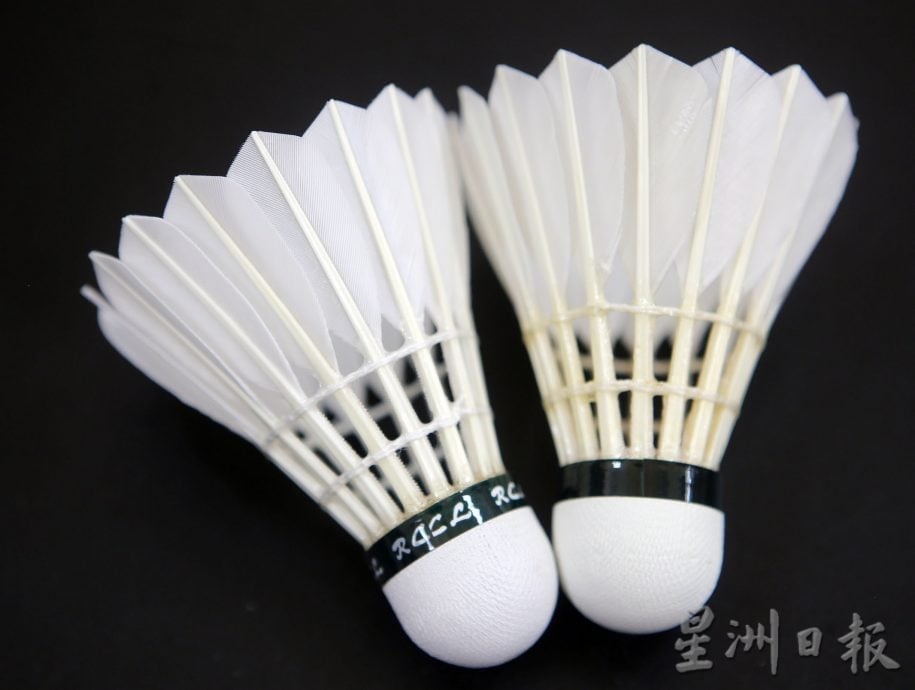 羽毛球屡涨价　加重羽球运动成本