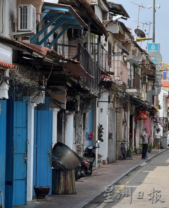 (古城第四版主文)《用眼睛去旅游》:赌间口及巴刹南马街