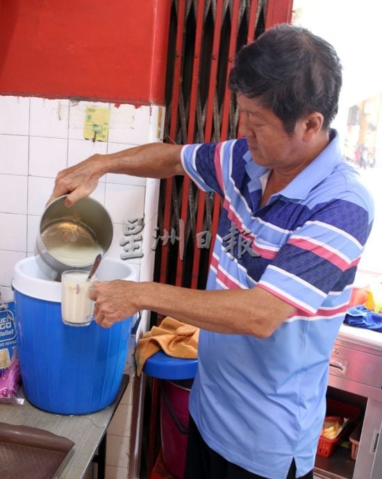 供星洲网/花城小食光:小小豆花档 守着家的味道