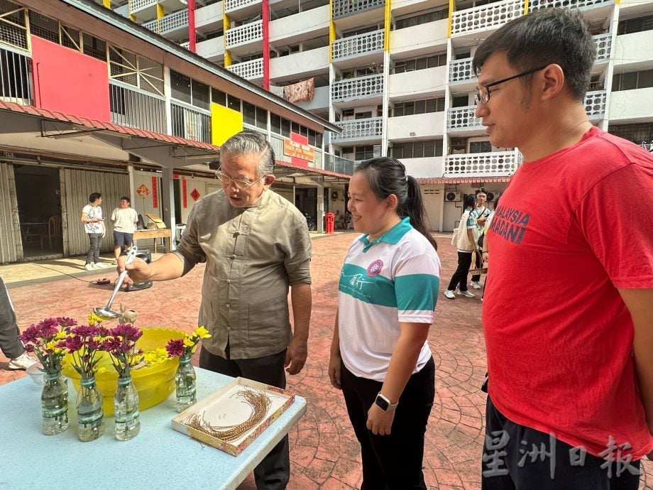 森马佛青首办社区浴佛,走出佛堂 走入社区推广佛法
