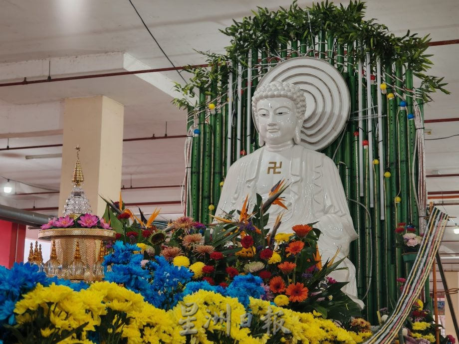 (大北马)黄佳祯:吉打佛学院首办州级卫塞节象征州政府与佛教团体的合作起点。