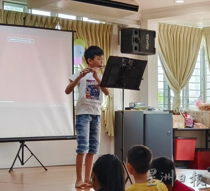 文德甲佛教会 卫塞节嘉年华 扶老携幼参与 共沾法喜