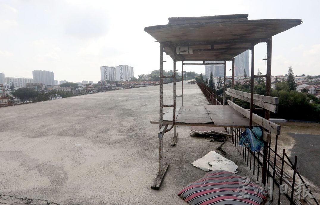 沙叻秀花园阳光8路高架天桥建设工程