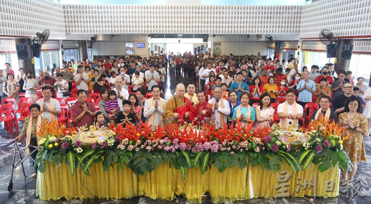 马佛总雪隆分会举行卫塞节庆典