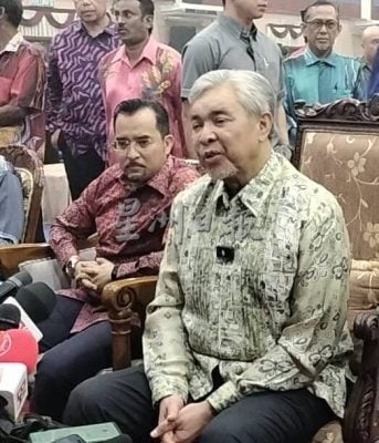 阿末扎希:巫统将会深入首相推动的三大政治联盟在沙州州选的合作方案。