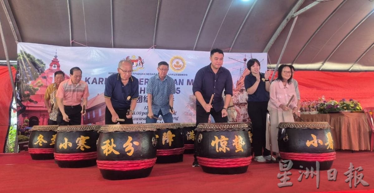 武吉波浪佛学会卫塞节嘉年华