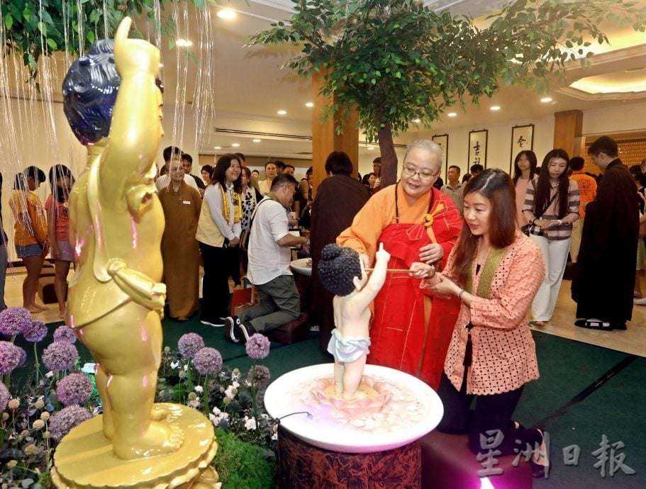 佛光文教中心卫塞节庆典/8图