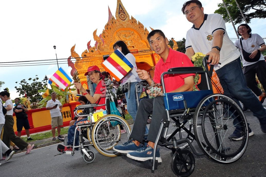 （大北马）卫塞节庆典与花车游行