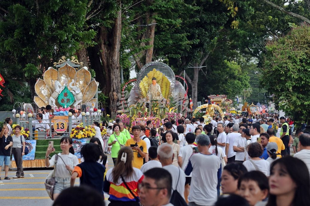 （大北马）卫塞节庆典与花车游行