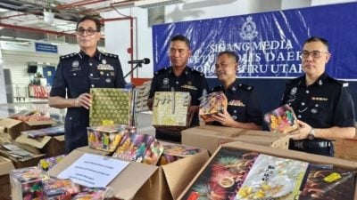  非法拥逾34万令吉烟花爆竹 40岁男6月26日二度过堂