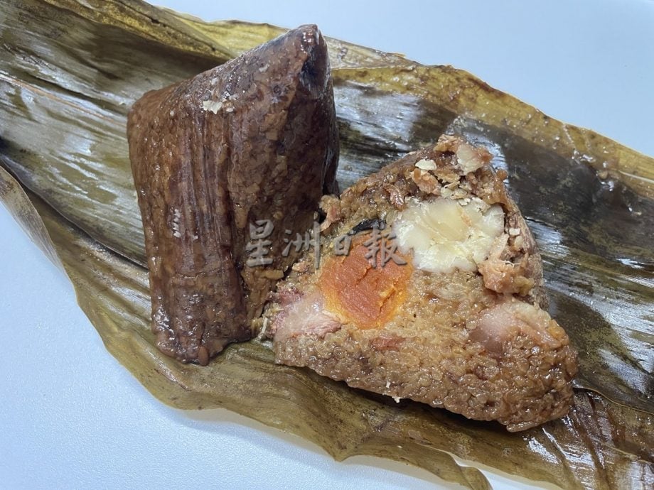 **已签发**柔：封面：特稿〡裹粽原材料价格波动不大，唯猪肉涨幅最多