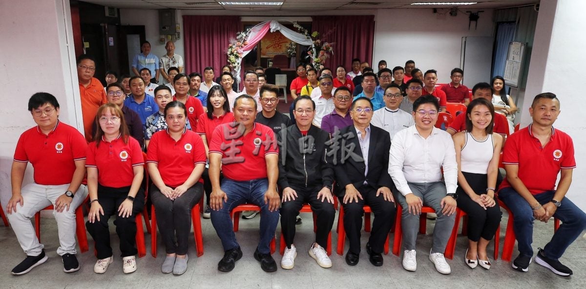 （大北马）槟华青团改选　邱武才当选团长