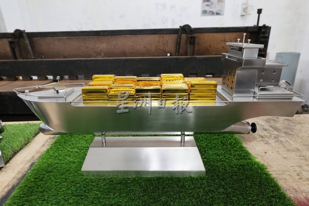 日常工作寻觅乐趣 白钢师傅匠心艺术