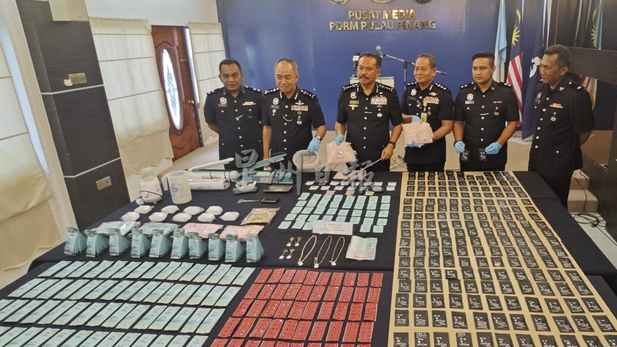 （全国版）毒贩利用快递运毒予全国顾客，靠贩毒过上奢侈生活