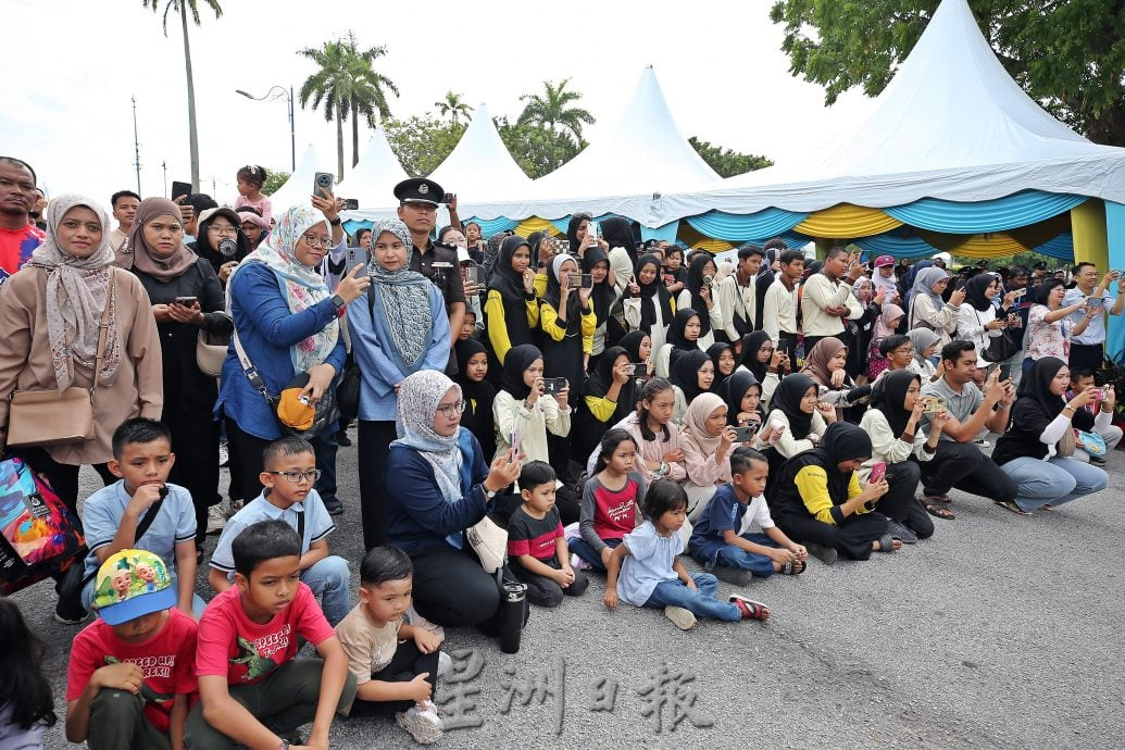 （大北马）首个监狱在康华丽堡 监狱日庆典回顾历史