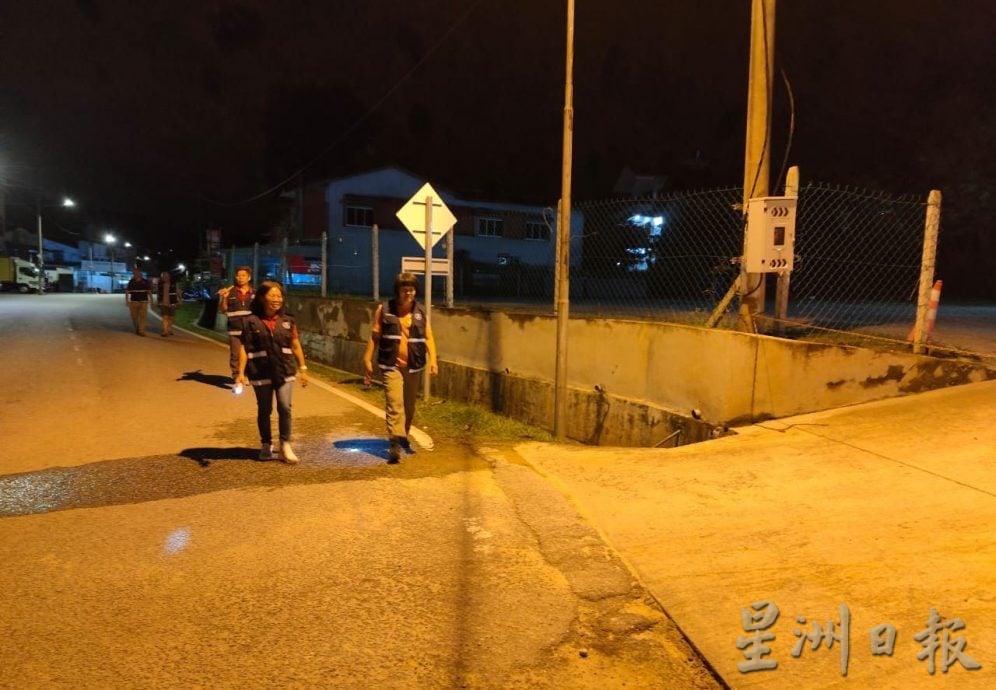 林木街志愿巡逻队15年成为打更人 为民守护治安