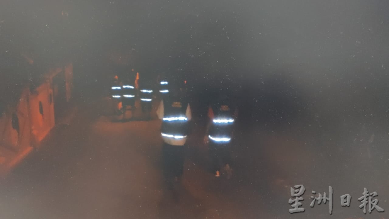 林木街志愿巡逻队15年成为打更人 为民守护治安