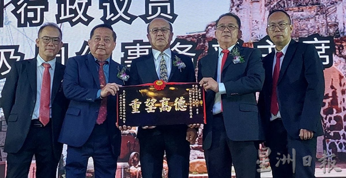 (古城第四版主文)马六甲轮胎商公会会长林金福吁请政府开放让该行业聘请外劳