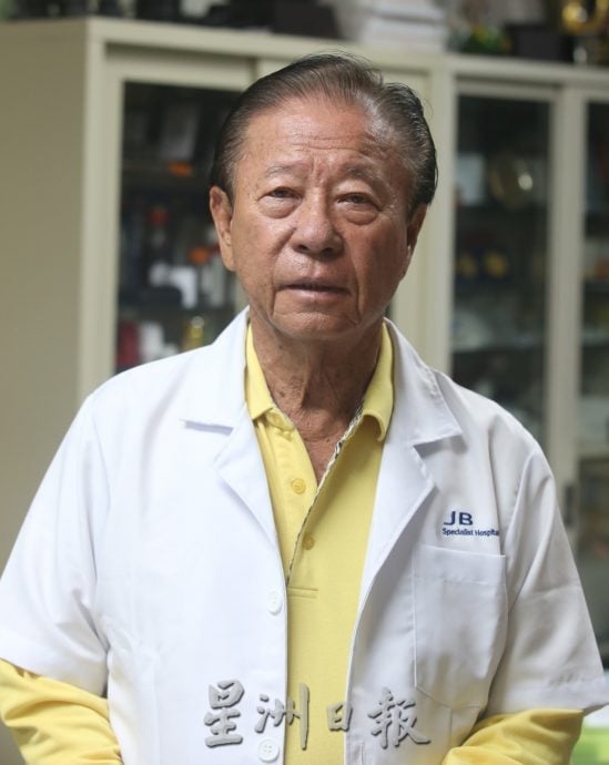 **已签发**柔:封面:特稿〡季节性流感病例上升 防疫用品疫苗充足情况可控