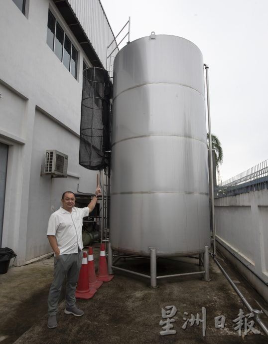 星角摄/图说大马(22日刊):津贴食油包装厂