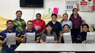直凉州议员服务中心社险流动柜台反应热烈 277人登记