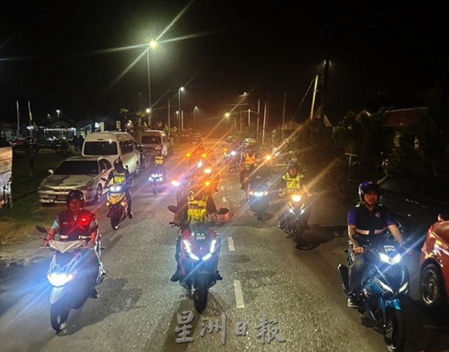 仁保新任警队一哥率领自愿巡逻队 齐巡逻拼治安