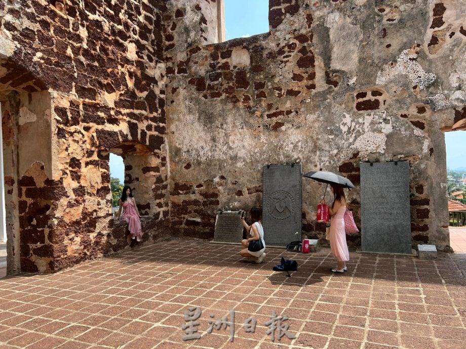 23/5 星角摄 圣保罗教堂遗址吸引游客感受古迹魅力