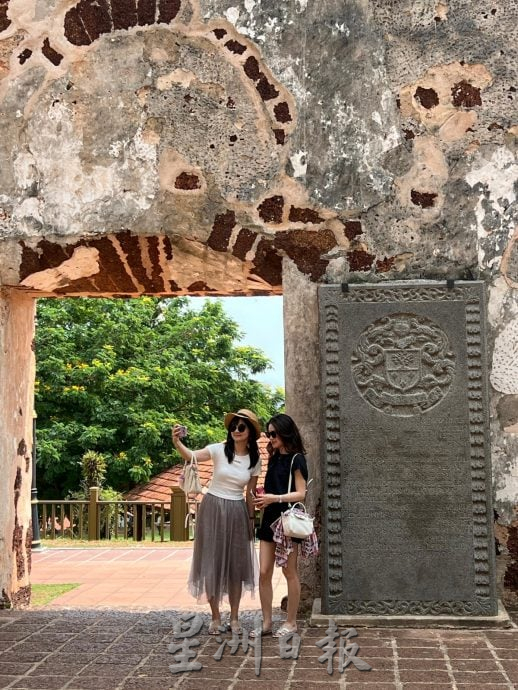 23/5 星角摄 圣保罗教堂遗址吸引游客感受古迹魅力