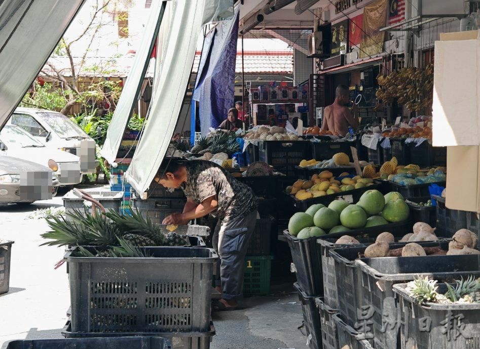 24/5 星角摄：吉打“水果摊”。