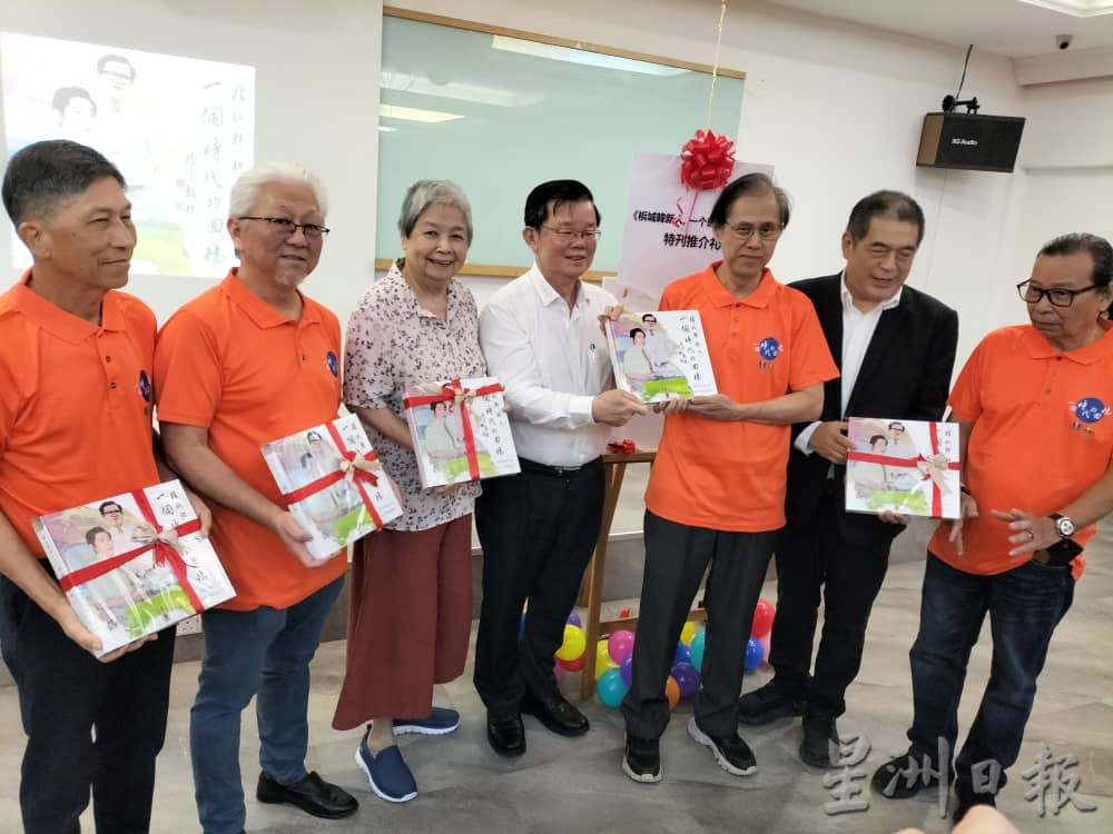 （全国版）曹观友以媒体人自居 “至今从未起诉任何媒体人”