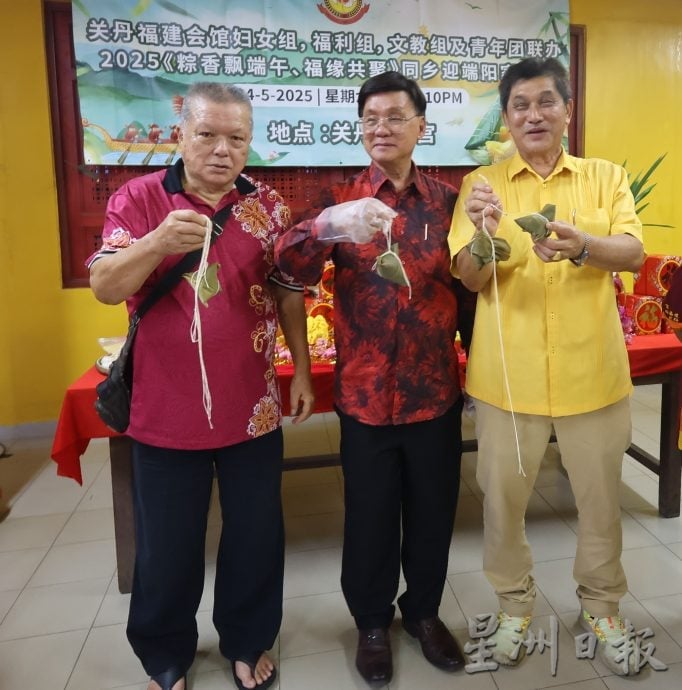 东:已签发:关丹福建会馆会长丹斯里方天兴希望政府和相关业者采取紧密配合态度,积极落实国内更系统化的养猪业