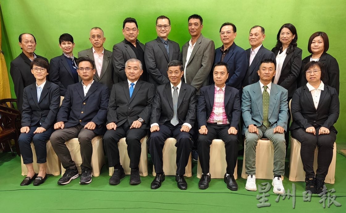 丹绒马林公教华中三机构举办叙别晚宴