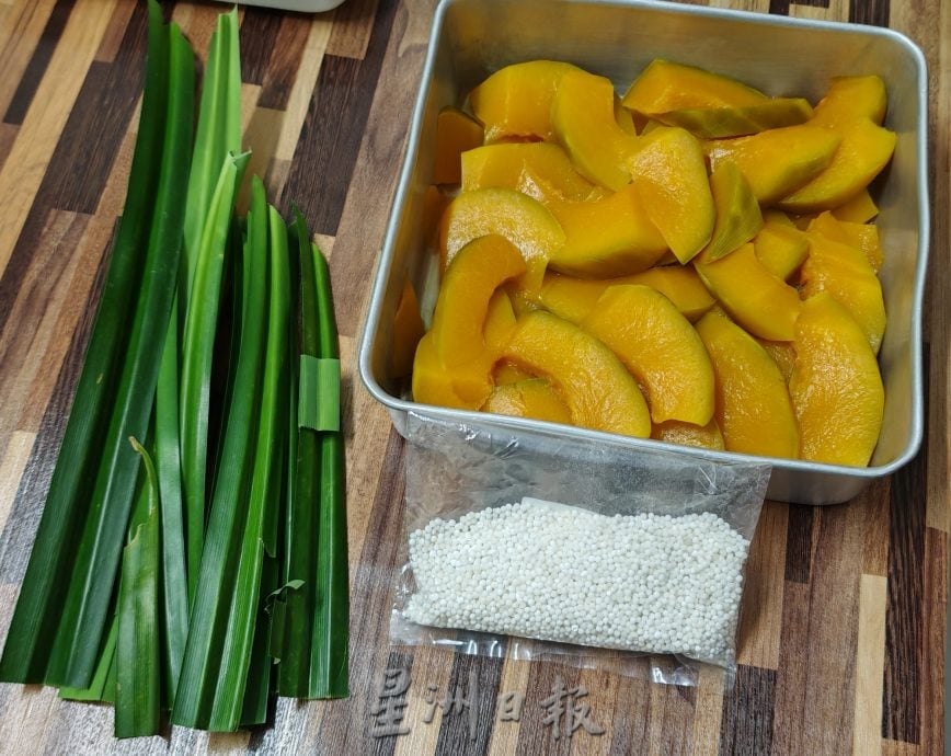 柔：私房好菜（5月12日刊）：郑玉叶与亲友分享糕点甜品，用厨艺增进情谊