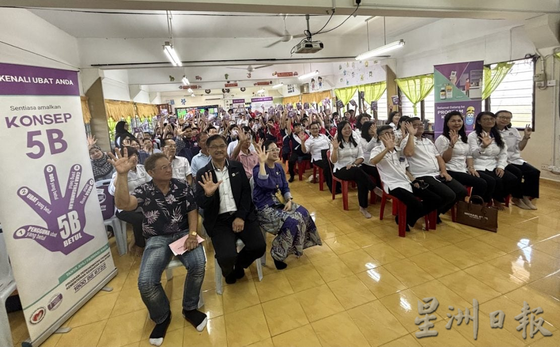**已签发**柔:头条之一:电子烟渗毒问题日益严重 罗强贞:政府需采针对性行动