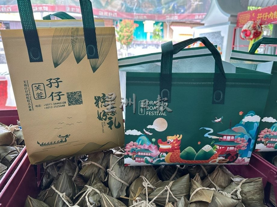 供星洲网：端午节将至，粽子市场逐渐升温