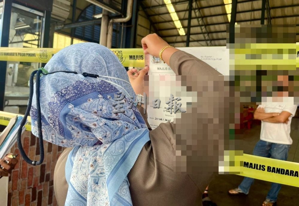 （大北马）厨房有蟑螂 鸡肉随地放 小贩中心遭关闭14天