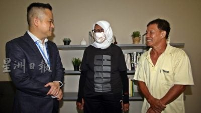 长年饱受病痛折磨  一张海报改变妇女命运