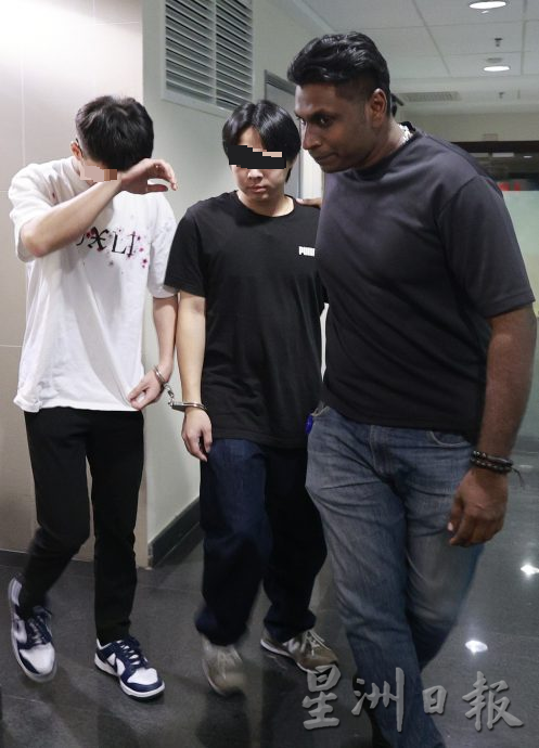 警捣网赌呼叫中心.约30男女被捕