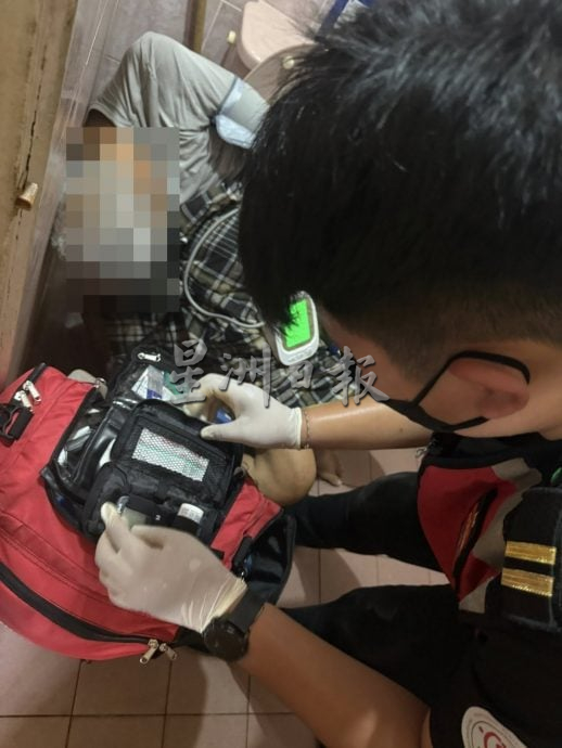 （大北马）老人没有外出2天被发现昏迷在厕所