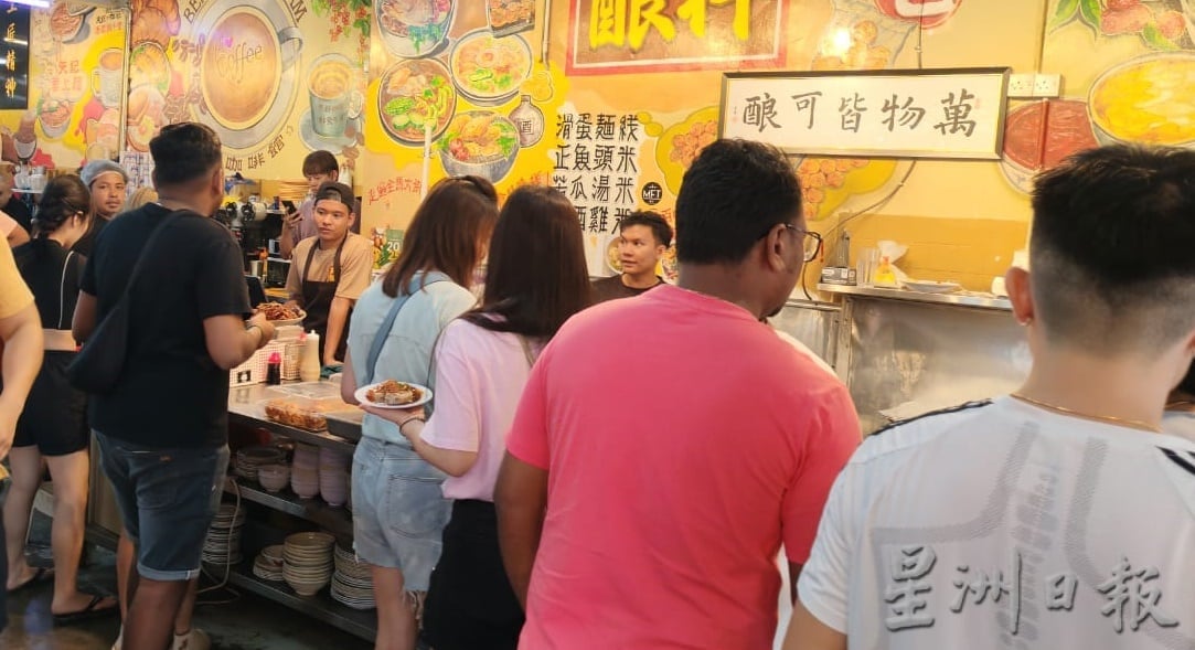 东：（已签发）端午节和连假 文冬出现热闹景象