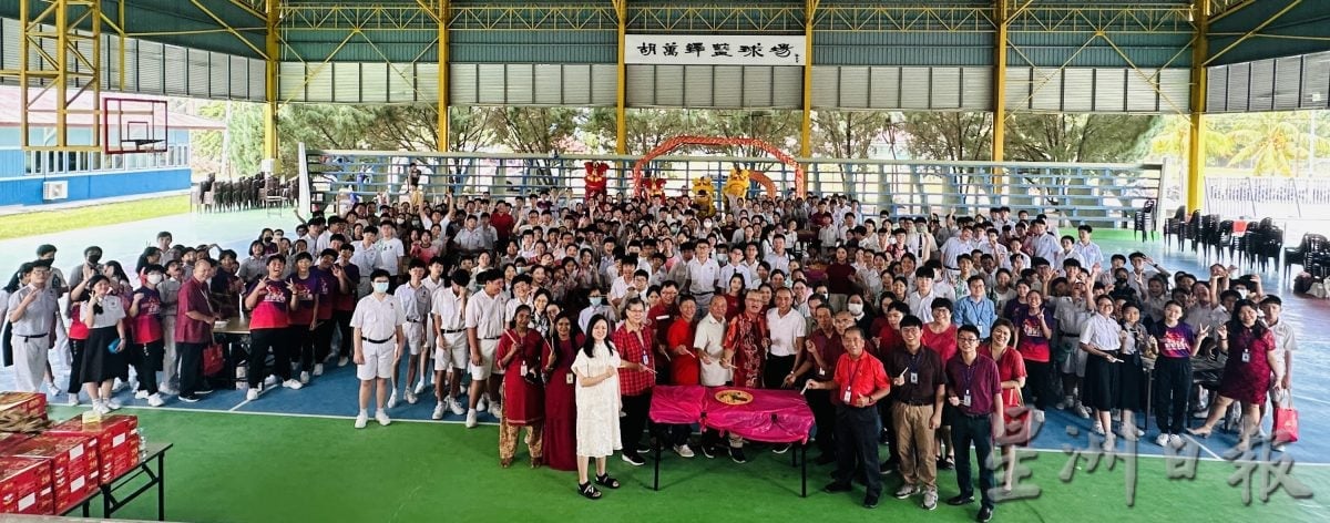 ★5月31日刊登／大霹雳封底主文／【独中现在未来】／育青10年跃变 不做陪跑要做竞争者