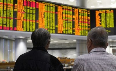 马股半天小跌0.13点 油气股走高