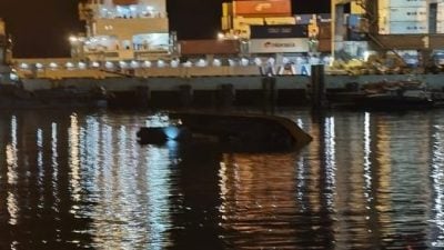 快艇维修后测航 “U”转失控翻覆 1人获救 3罹难2失踪