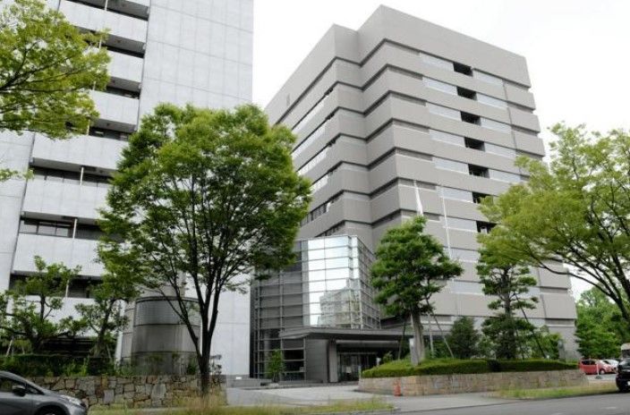 10人群组分享偷拍女童照　疑全员为人师