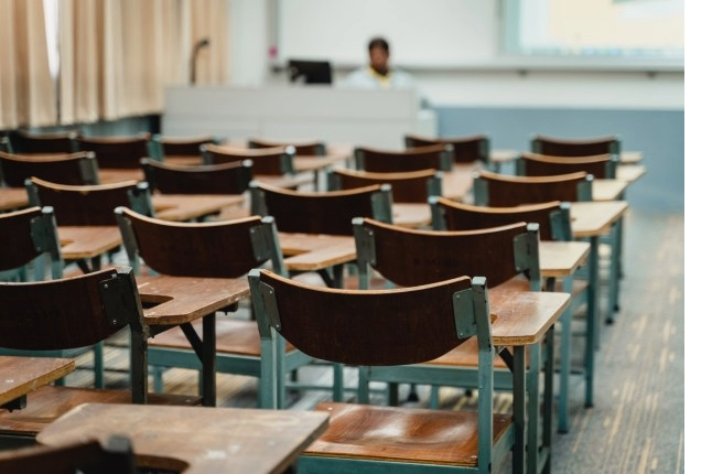 10岁男童被校长活活打死!巴基斯坦家长怒喊“禁止学校体罚”