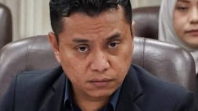 涉州议员集体贪污案 安迪到反贪会录供
